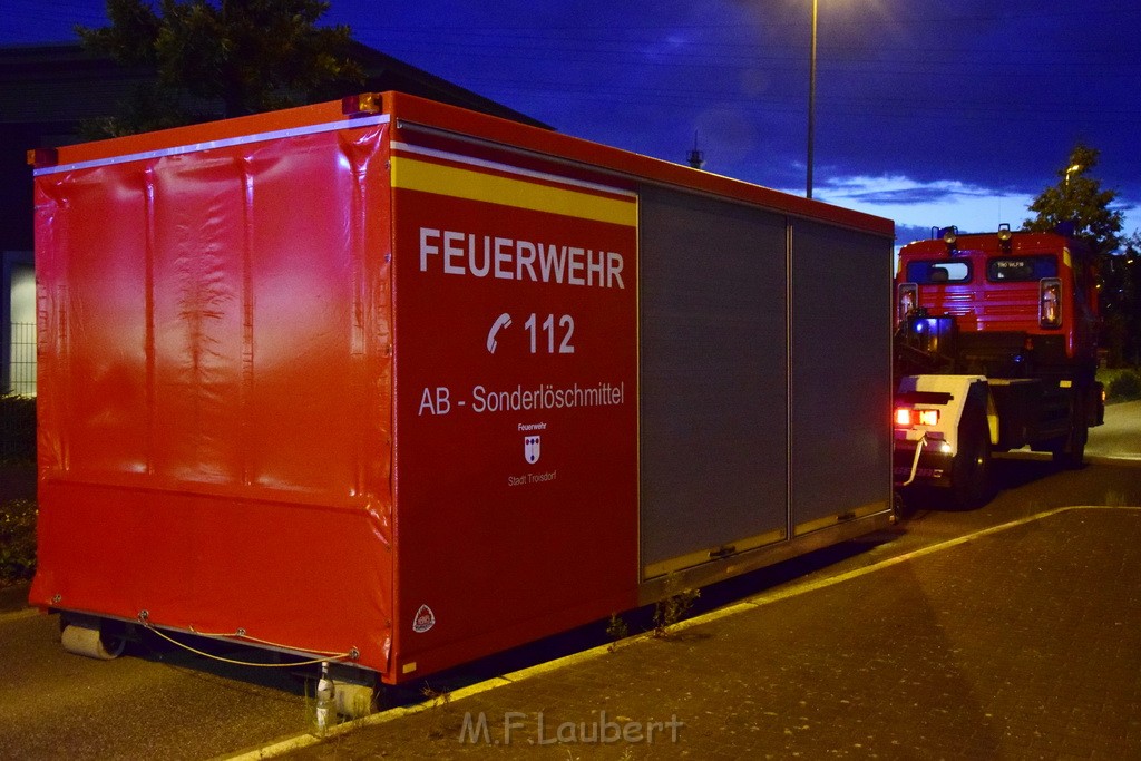 Grossbrand Halle Troisdorf Kriegsdorf Junkersring P505.JPG - Miklos Laubert